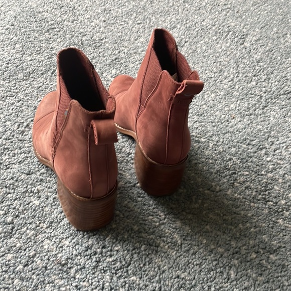 Toms Esme boots size 7 - Picture 6 of 8